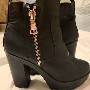 Steve Madden Platform Boots